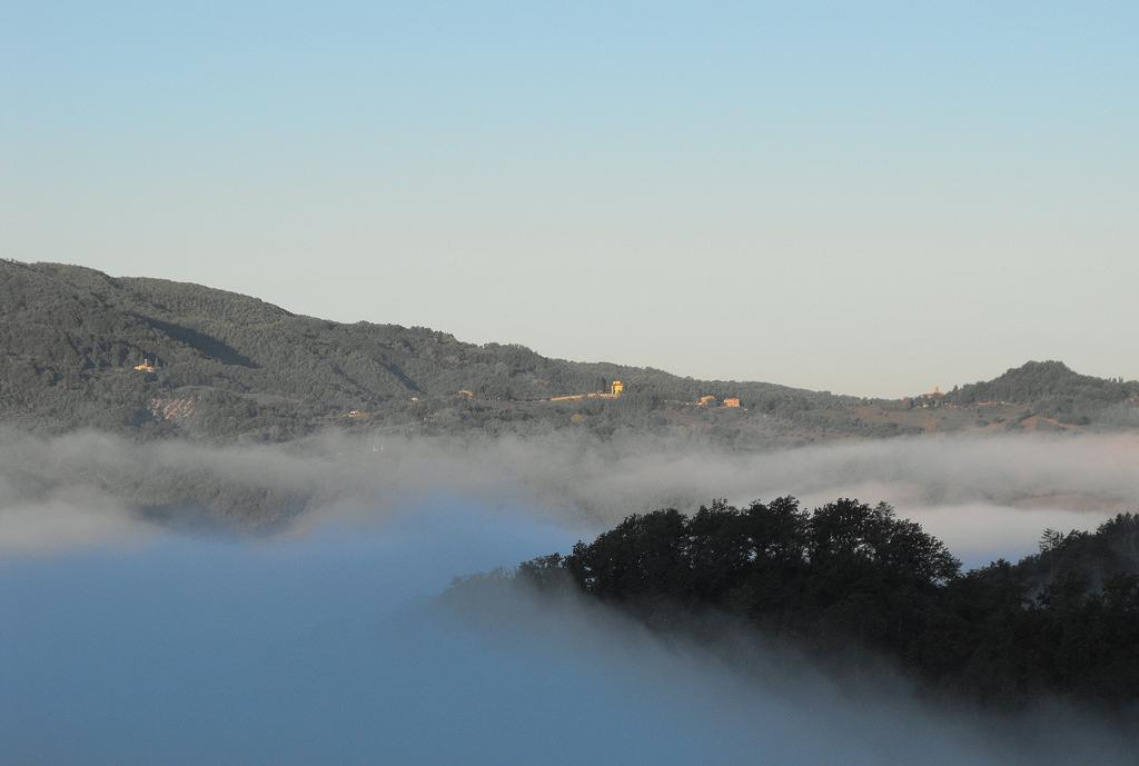 Fattoria Il Lago Dicomano ภายนอก รูปภาพ