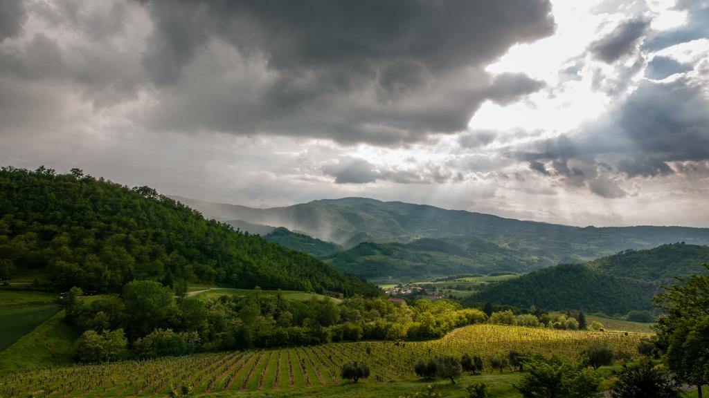 Fattoria Il Lago Dicomano ภายนอก รูปภาพ